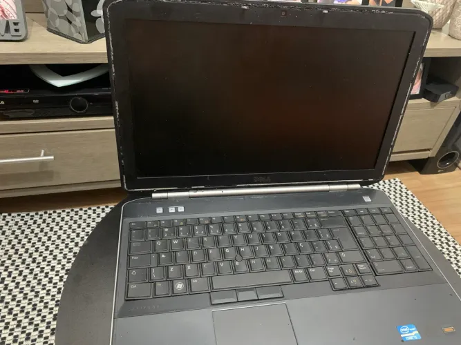 Notebook 500 GB usado