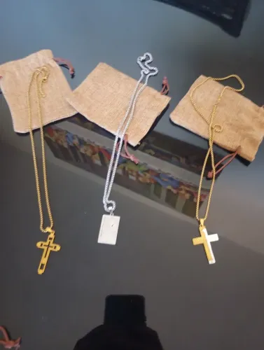 Cordão banhado a ouro 18kl para presentear namorados 