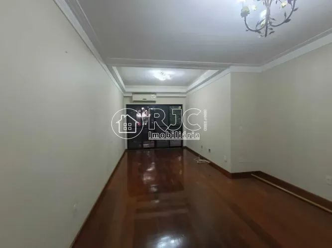 Imóvel para venda tem 110 metros quadrados com 3 quartos em Tijuca - Rio de Janeiro - RJ