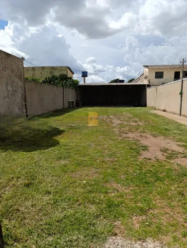 TERRENO COMERCIAL em Cuiabá - MT, Bairro Praeiro
