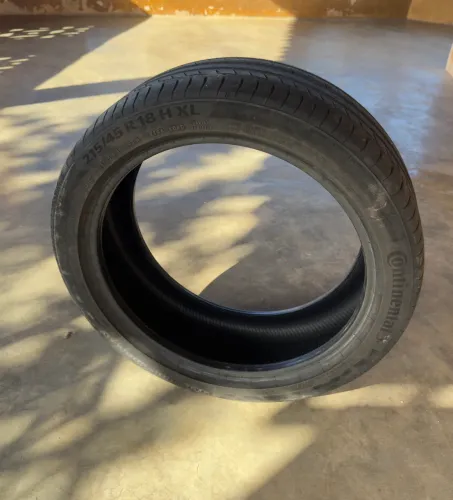 Pneu Continental Usado Bom 215/45 R18 H XL