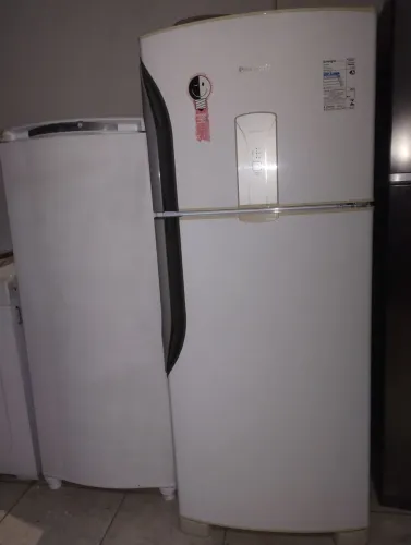 Vendo essa geladeira da Panasonic 110 Voltes1.000