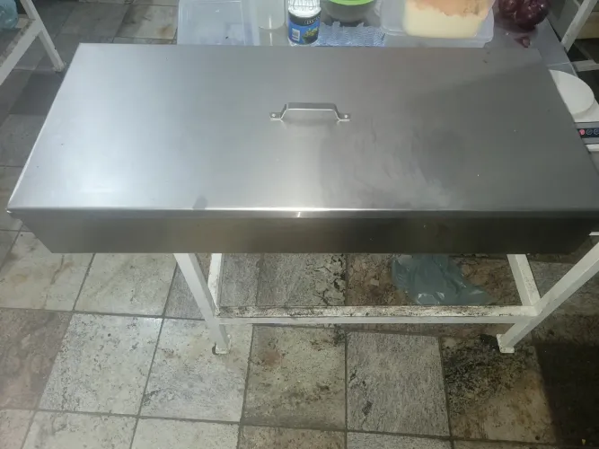 Condimentadora inox