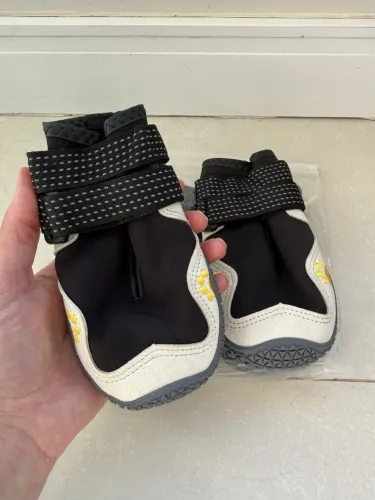 Botinha Sapato para Cachorro HCPET Preta Tam 8 Antiderrapante Original