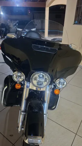 Harley Ultra limited baixo Km!