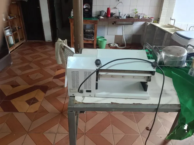 Vende- se cilindro semi novo 