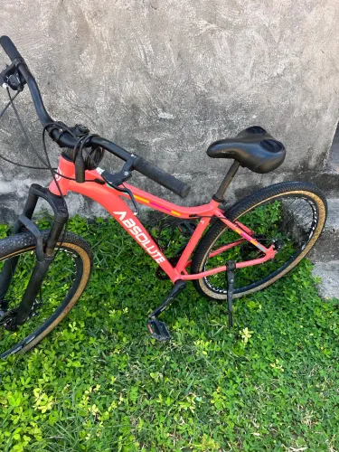 BIKE SEMI-NOVA COM NOTA FISCAL