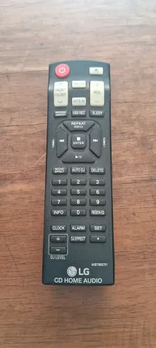 VD 1 CONTROLE REMOTO ORIGINAL SOM LG RS 40.00