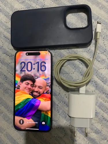 iPhone 14 Pro 256GB Roxo Profundo - Muito Conservado