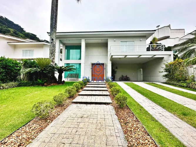 Casa à venda no Guarujá, Condomínio Costão do Pernambuco