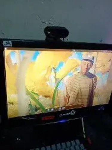 Monitor 19 polegadas funcionando perfeitamente desapego