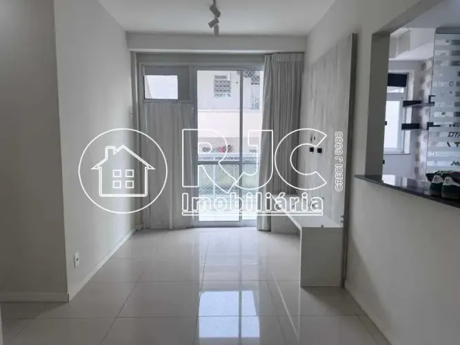 Apartamento : Padrão / Residencial / Vila Isabel