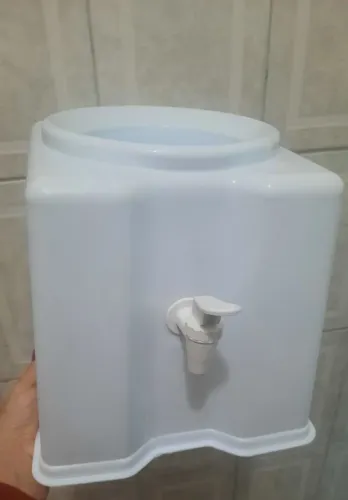 Adaptador de galão de água