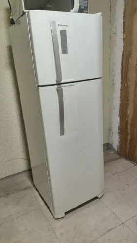 Geladeira Electrolux frost free