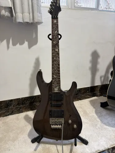 Guitarra Strinberg Strato CLG 61