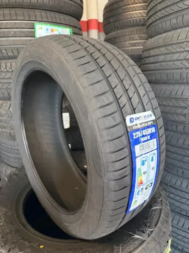 Pneus Novos Delmax 225/45 Aro 18