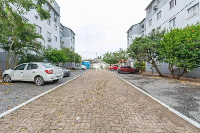 Apartamento para vender no Condomínio Residencial Flamboyant em Canoas REF: 501961