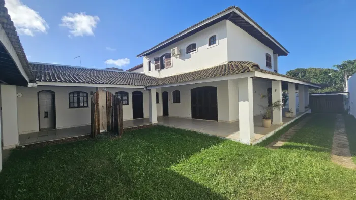 Casa em condomínio Foz do Joanes