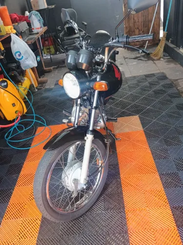 Vendo CG FAN 125CC ES 2011