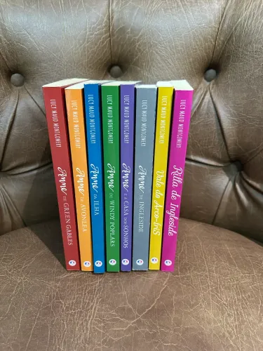 ? Coleção Anne de Green Gables ? 8 Livros | Desapego