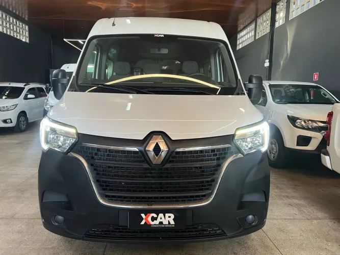 Renault Master 2.3 DCI Executive Longo 16L Dies 2024