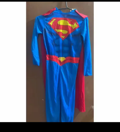 Fantasia super homem infantil