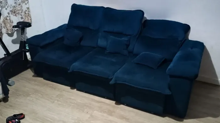 sofá Retrátil e Reclinável