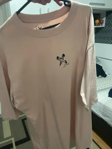 Camisa oversized LUCK X (tamanho G)