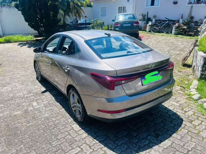 Hyundai HB20S Comfort Plus 1.0 TB Flex 12V AUT 2025
