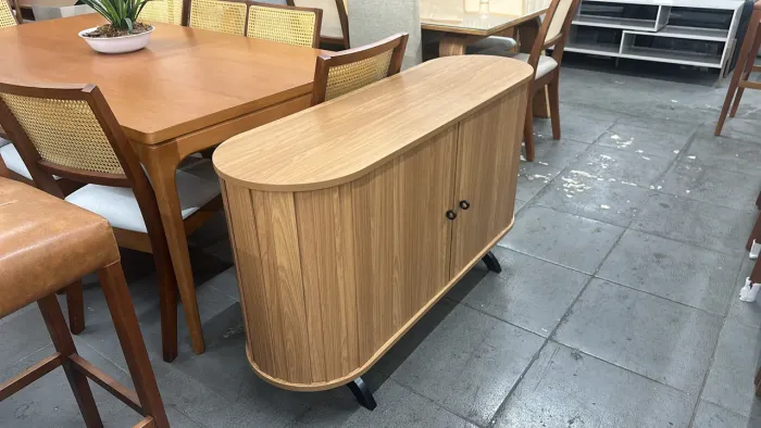 Mesa nova de madeira pronta entrega