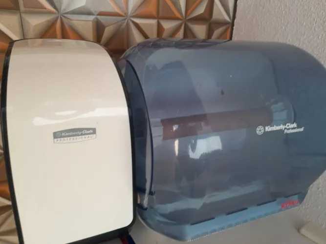 Dispensers Kimberly-Clark Profissional