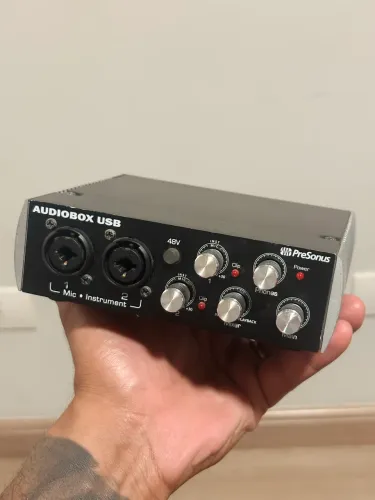 INTERFACE DE ÁUDIO PRESONUS AUDIOBOX USB