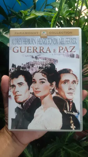 Filme DVD original guerra e paz ótimo estado. 