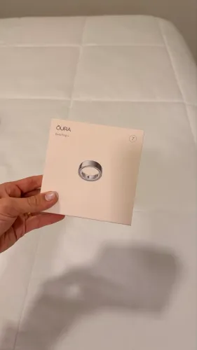 OURA RING 4 SIZE 7