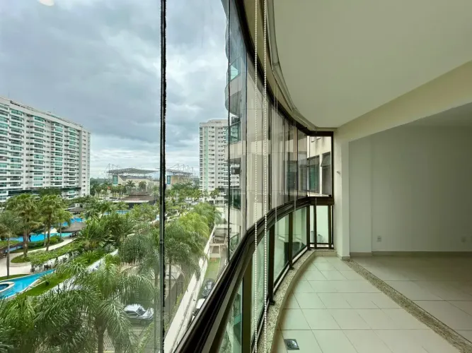 Imóvel para aluguel  com 2 quartos em Barra Olímpica - Rio de Janeiro - RJ