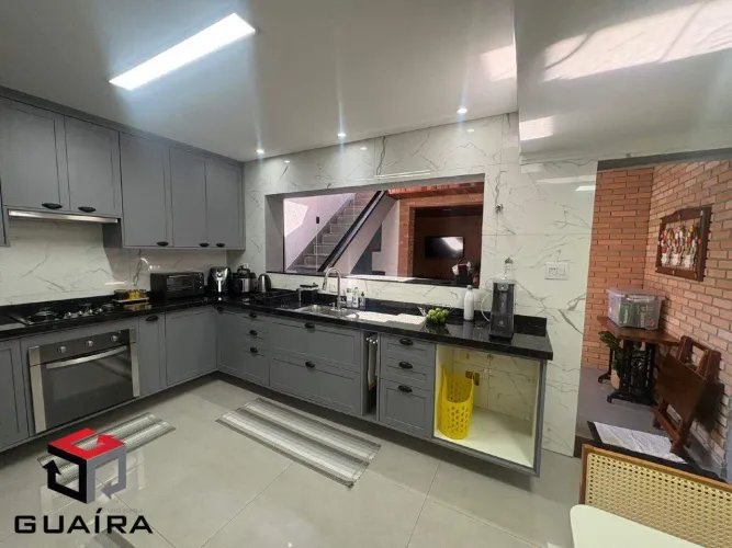 Sobrado à venda 3 quartos 1 suíte 2 vagas Paraíso - Santo André - SP