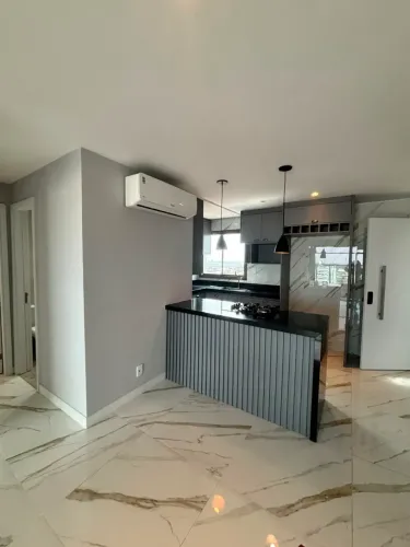 Apartamento totalmente reformado esperando por você.