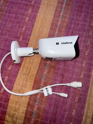 Câmera IP Intelbras VIP 3240 IA Inteligência Artificial Bullet PoE Starlight