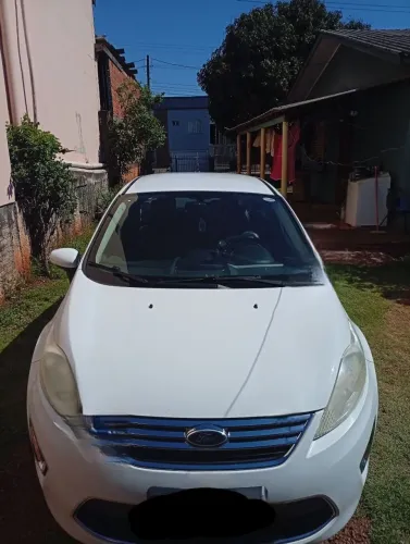 Ford Fiesta Sedan SE 1.6 16V Flex 4P 2013