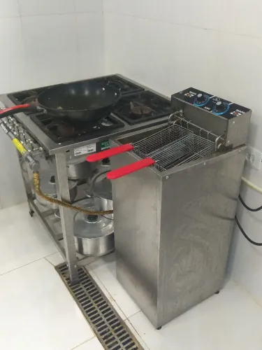 Vendo, equipamentos para restaurante.