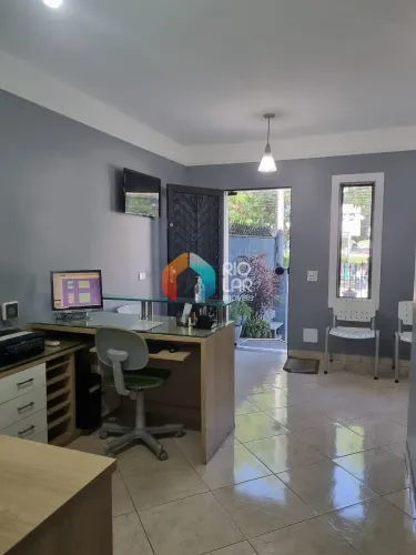 Casa Comercial à venda, Paraíso, São Gonçalo, RJ