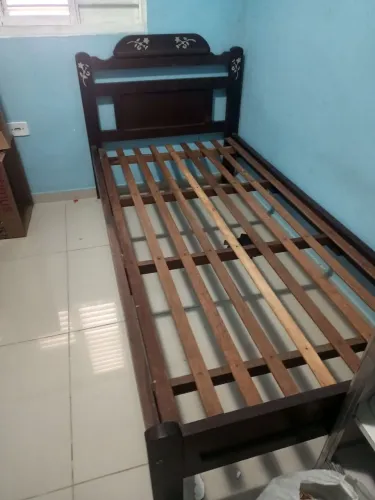 Cama Madeira de solteiro