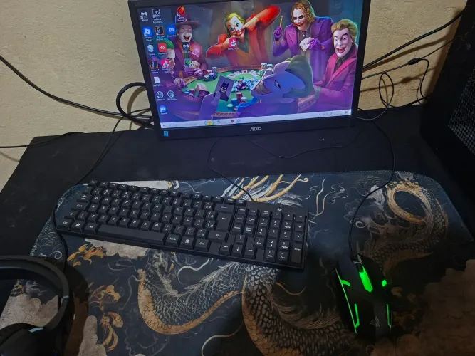 PC Completo Intel Core i5 + Monitor + Teclado e Mouse (Rápido com SSD)