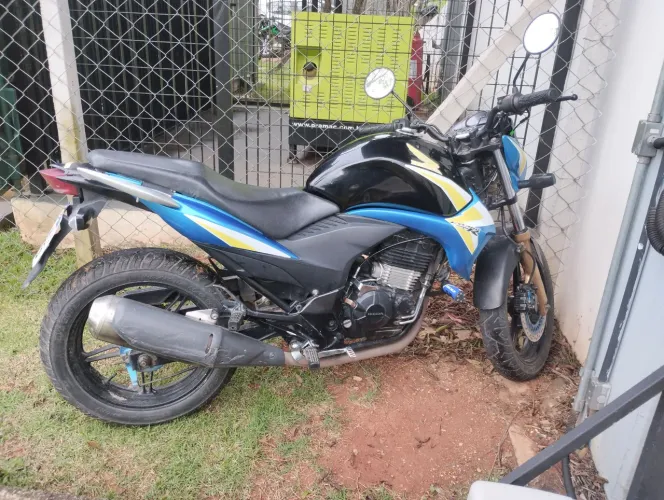 Vende se cb 300