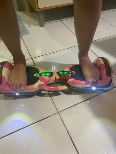 Hoverboard ( skate elétrico )