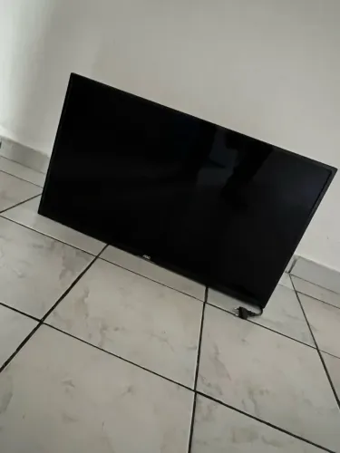 Vendo tv AOC Smart de 32 polegada