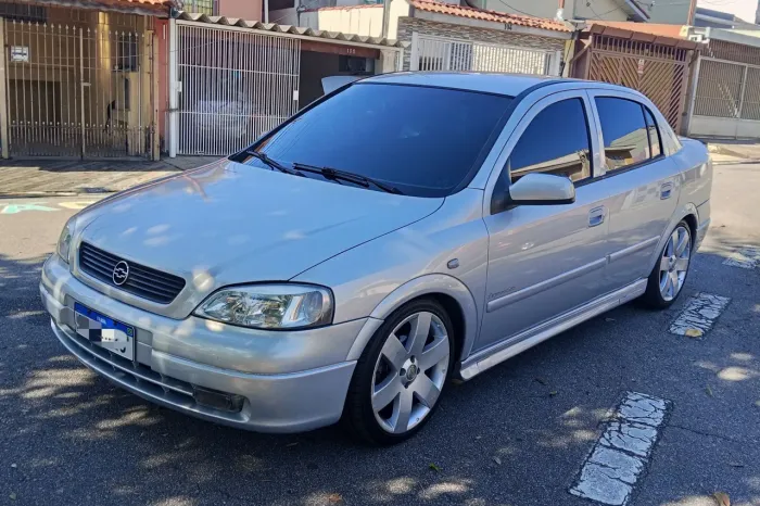 Chevrolet Astra Sedan 2.0/cd/ Expres.gls 2.0 8V 4P 2002
