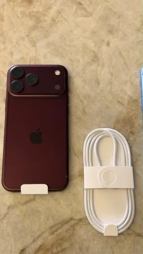 IPHONE 18 PRO MAX 256GB (BORDO) novo sem caixa