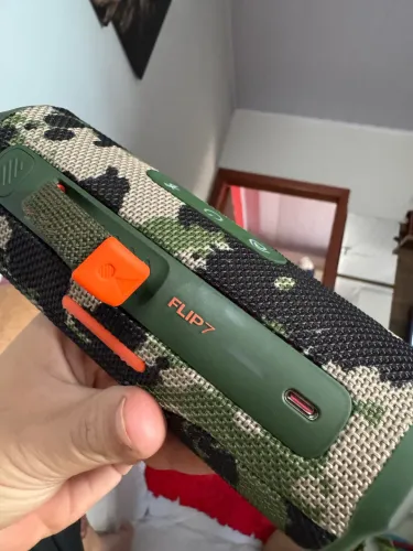 JBL flip 7