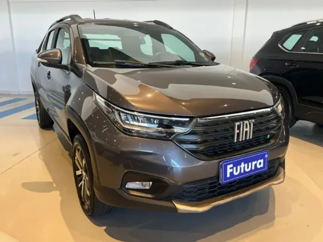 Fiat Strada Volcano 1.3 Flex 8V CD 2023
